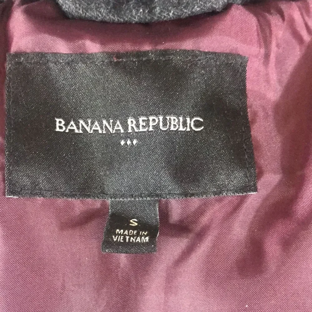 BANDA REPUBLIC  MEN VEST SIZE S